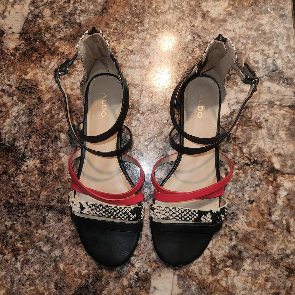 Aldo | Rirarien Gladiator Sandals | Red & Black | Size 10